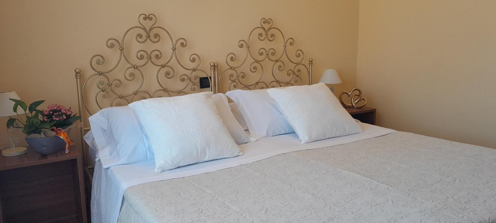 Hotel Adria & Resort Toscolano Maderno Buitenkant foto